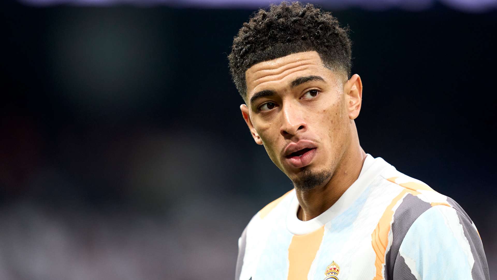 切尔西巨额投资却表现低迷像英冠球队引发担忧